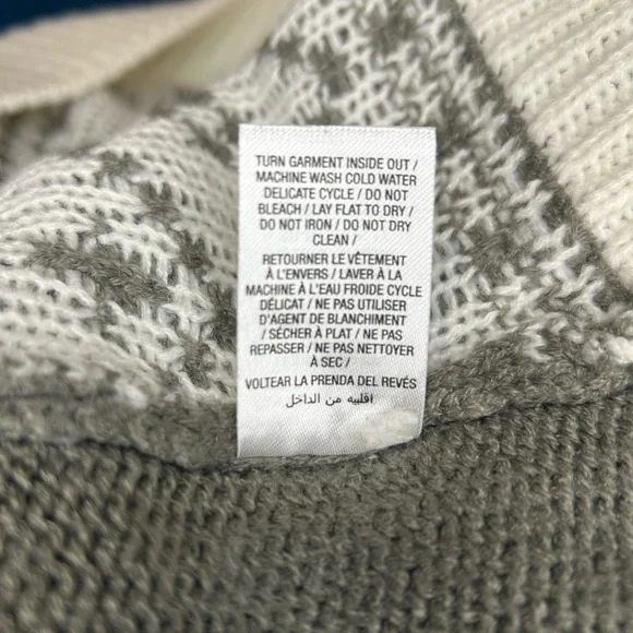 Ardene Women's Knitted Grey and White Sweater - Small - Picture 6 of 7